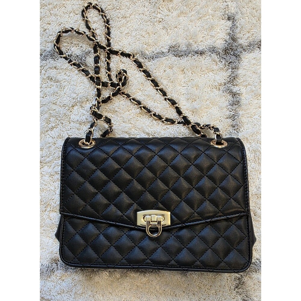 Black Quilted Shoulder Bag Gold Chain Turn Lock Flap Crossbody Purse